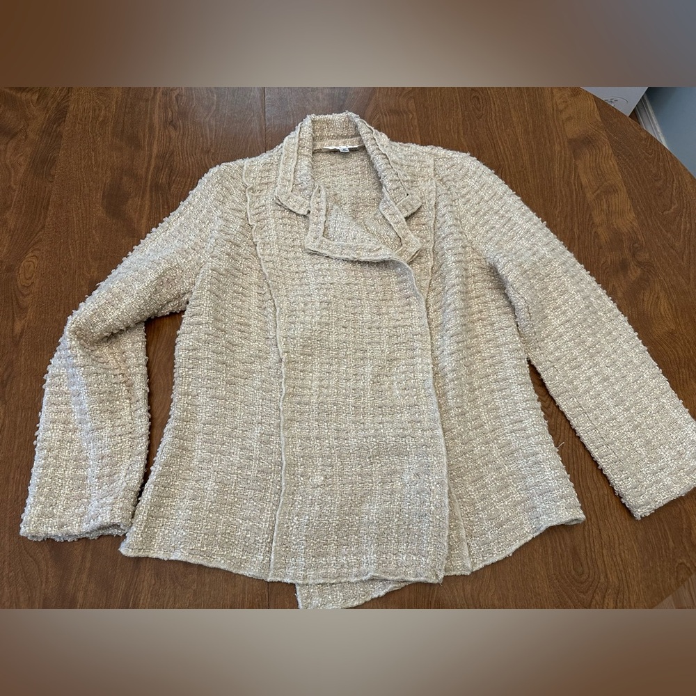 CAbi Jacket Women’s Medium Cream Textured Knit Blazer Snap Buttons - Picture 3 of 11